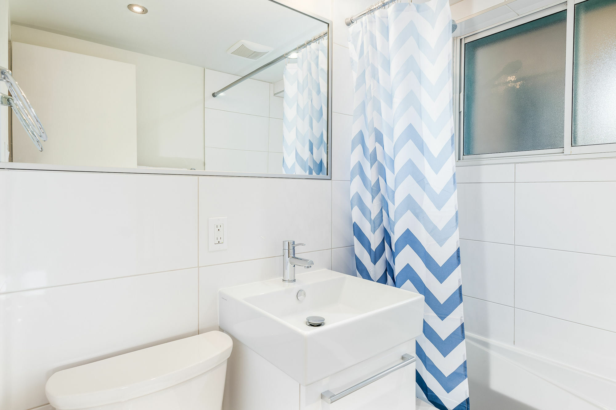 Apartamento Modern 1Br In Milton Park By Sonder Montreal Exterior foto